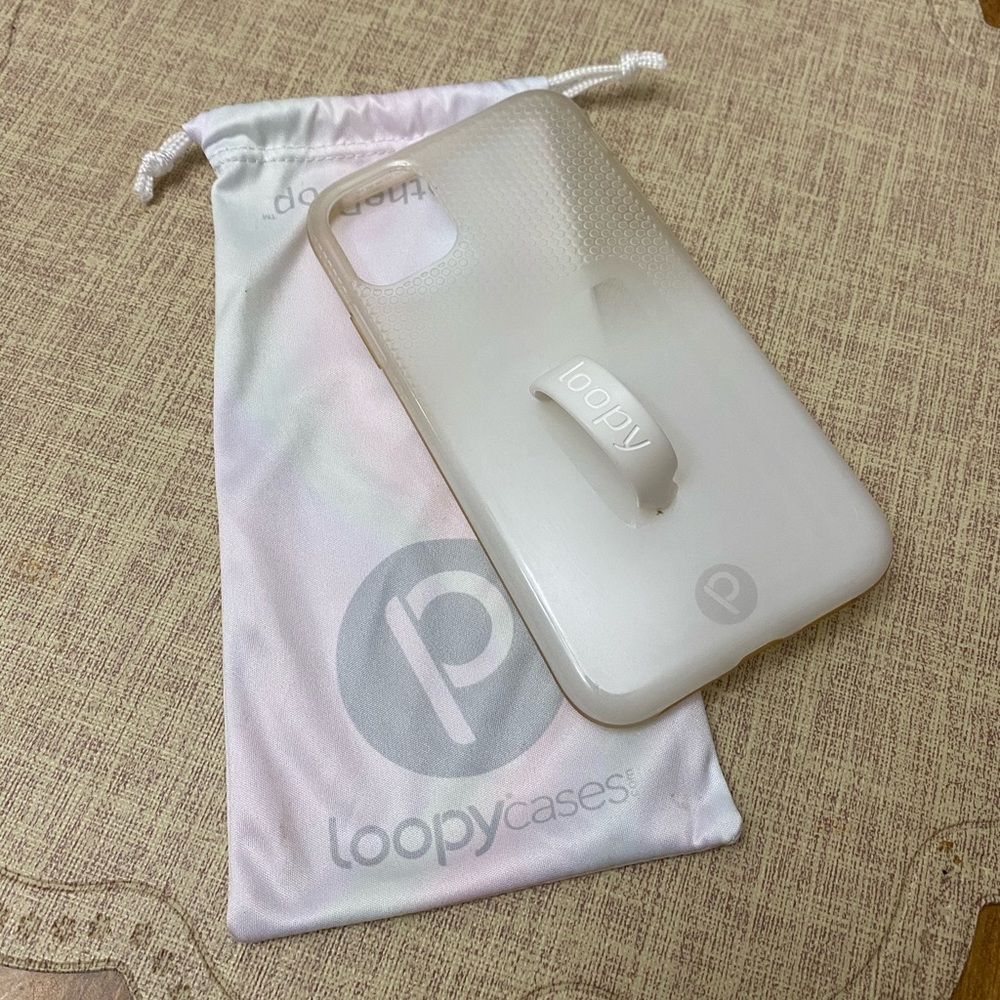 Loopy Case (White Ombré)